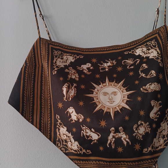 Danielle Bernstein Celestial Zodiac Handkerchief Bandana Top Black Gold L - Picture 4 of 7